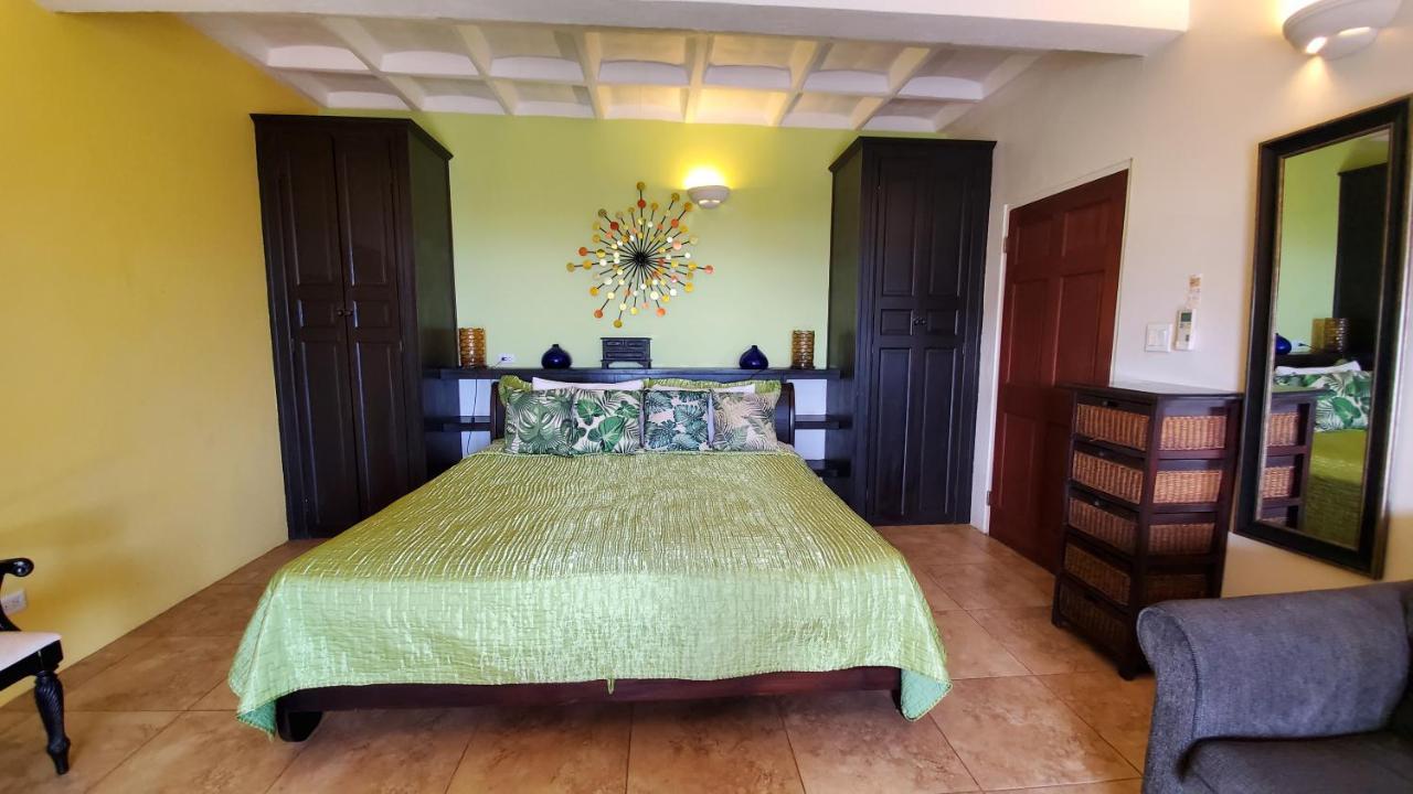 Villa Touloulou English Harbour Exterior foto