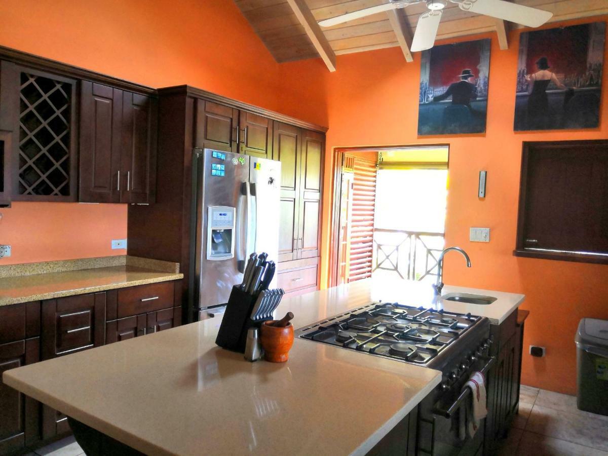 Villa Touloulou English Harbour Exterior foto